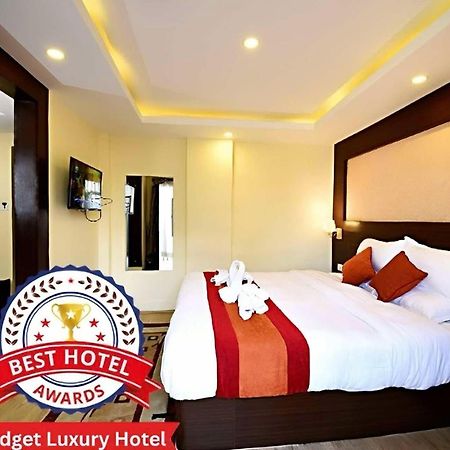 Hotel Sapana Garden Thamel กาฐมาณฑุ ภายนอก รูปภาพ