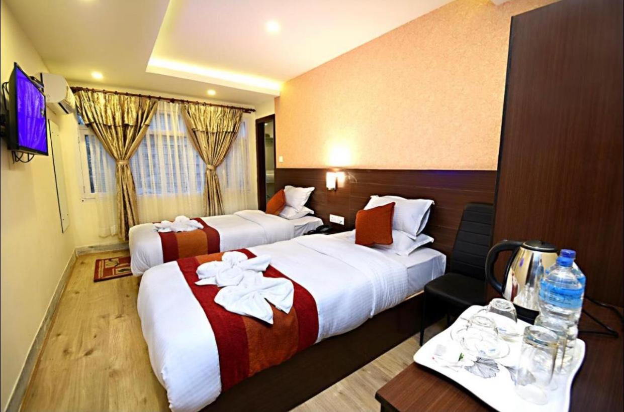 Hotel Sapana Garden Thamel กาฐมาณฑุ ภายนอก รูปภาพ