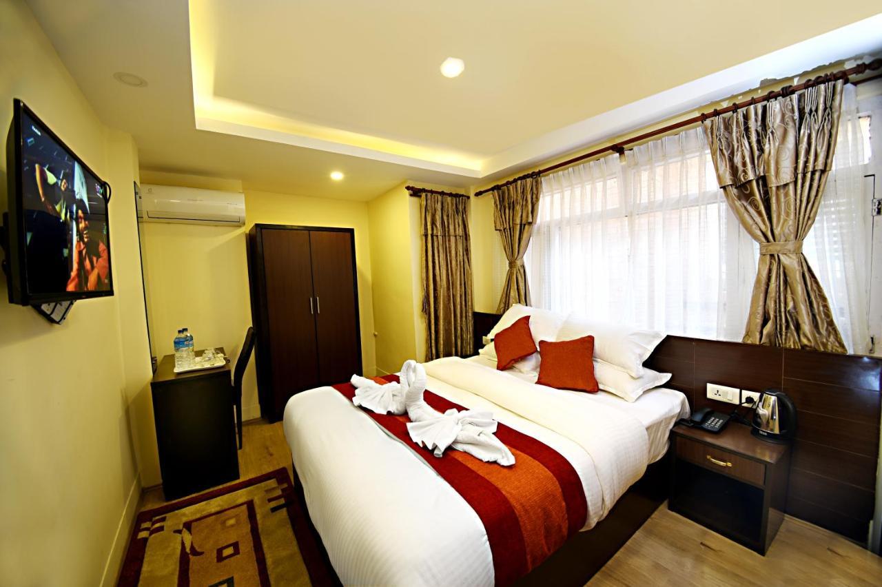 Hotel Sapana Garden Thamel กาฐมาณฑุ ภายนอก รูปภาพ