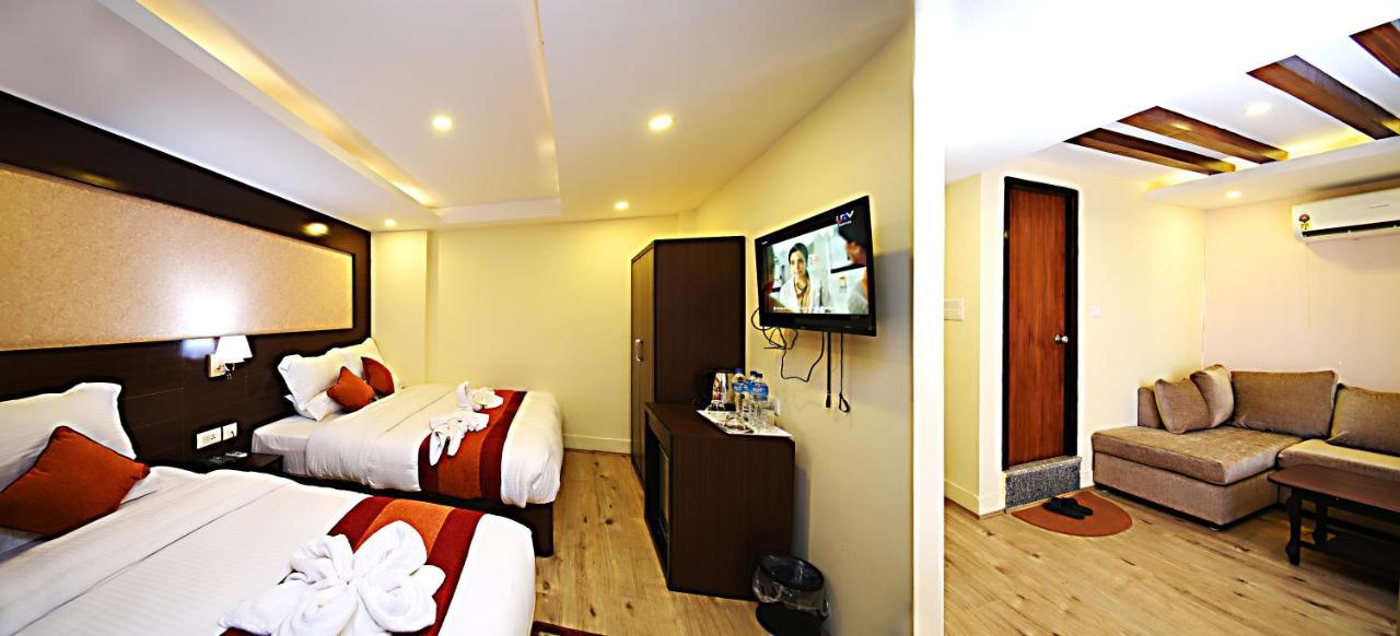 Hotel Sapana Garden Thamel กาฐมาณฑุ ภายนอก รูปภาพ